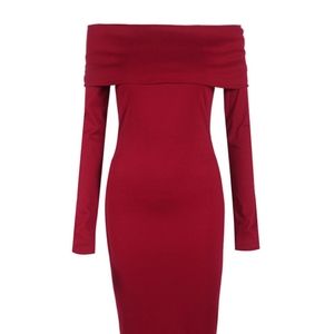 Off the shoulder long-sleeve bodycon dress